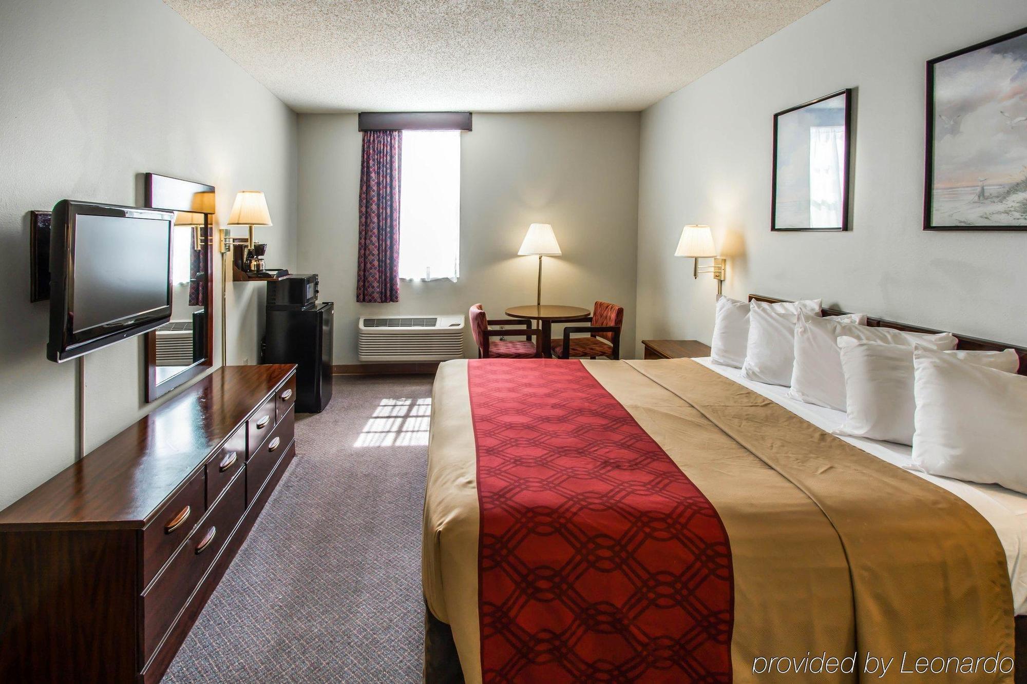 Belmont Inn & Suites Флорида-Сити Экстерьер фото